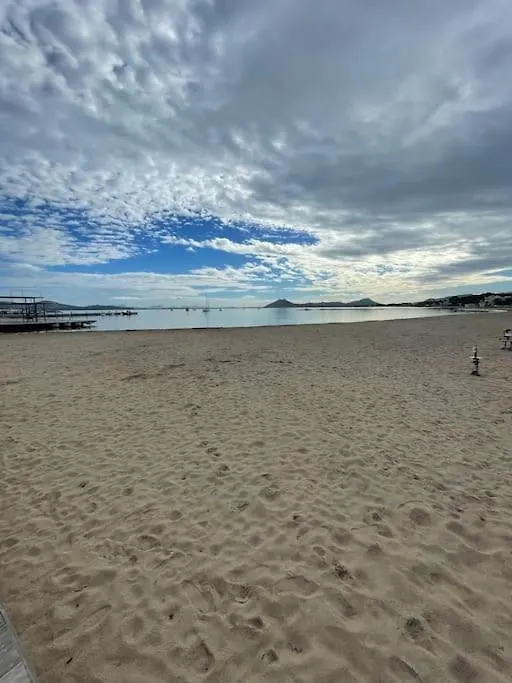 Family-Friendly Beach Escape- 130M2 Of Pure Joy Puerto Pollensa España